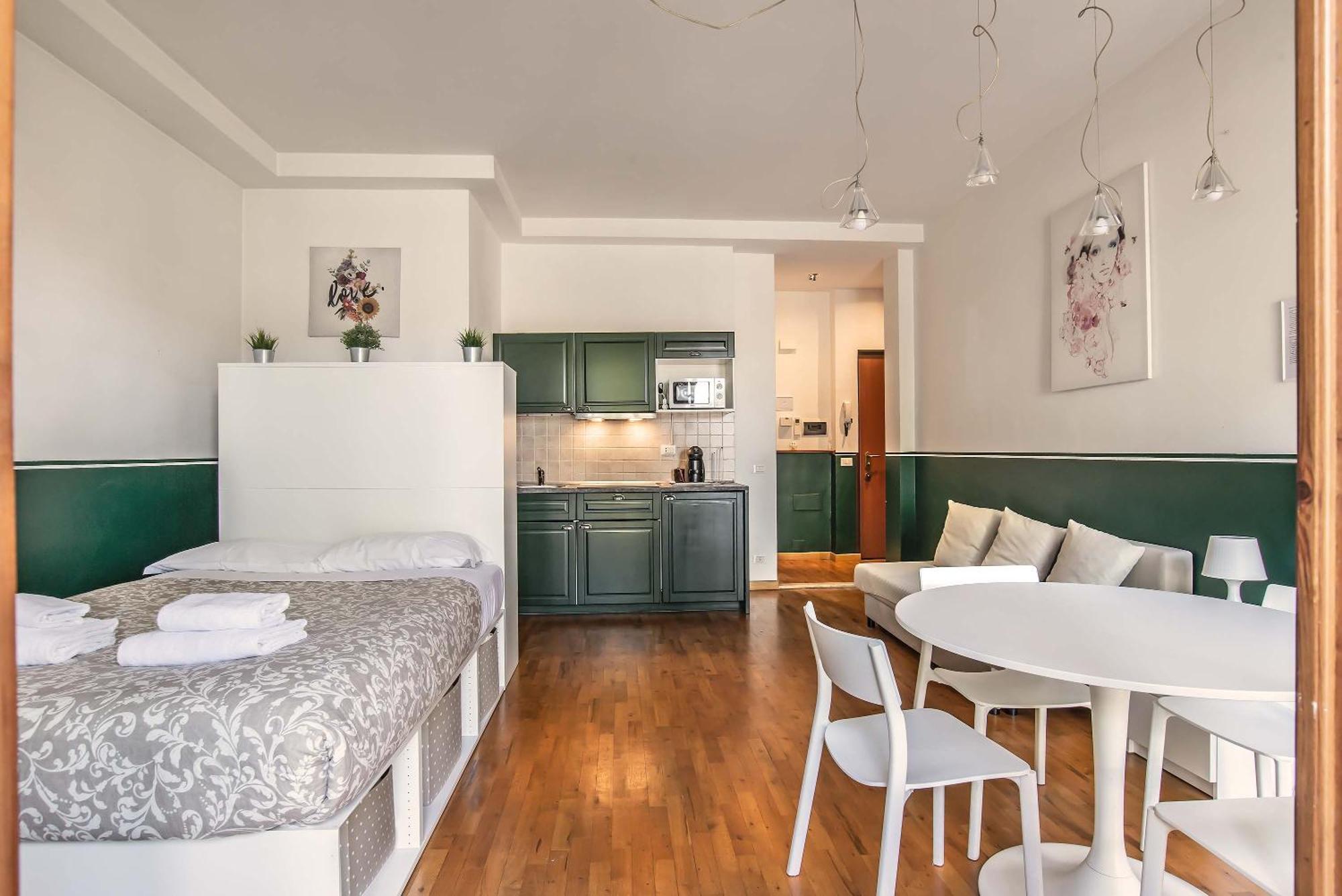 Lusa Suite With Free Private Parking Florence Buitenkant foto